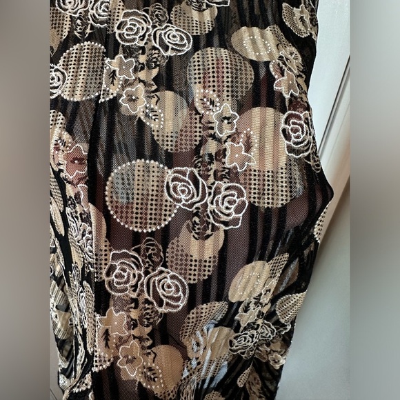 Vintage Sheer asymmetrical Mesh rose circle Long Sleeve Layering Top Sz S #1536 - Picture 6 of 7
